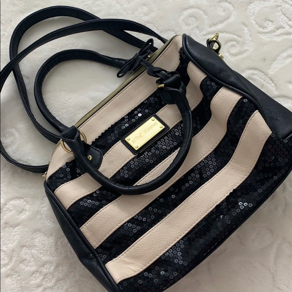 Betsey Johnson purse